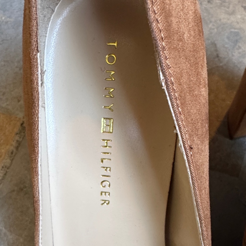 Tommy Hilfiger Brown Suede Pointed-Toe Pumps - Picture 3 of 11